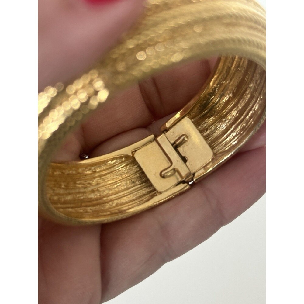 Vintage St. John Bangle Clamper Bracelet Gold Tone Woven Texture Designer - Picture 3 of 9